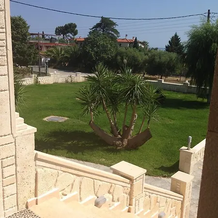 Paradise Apartment